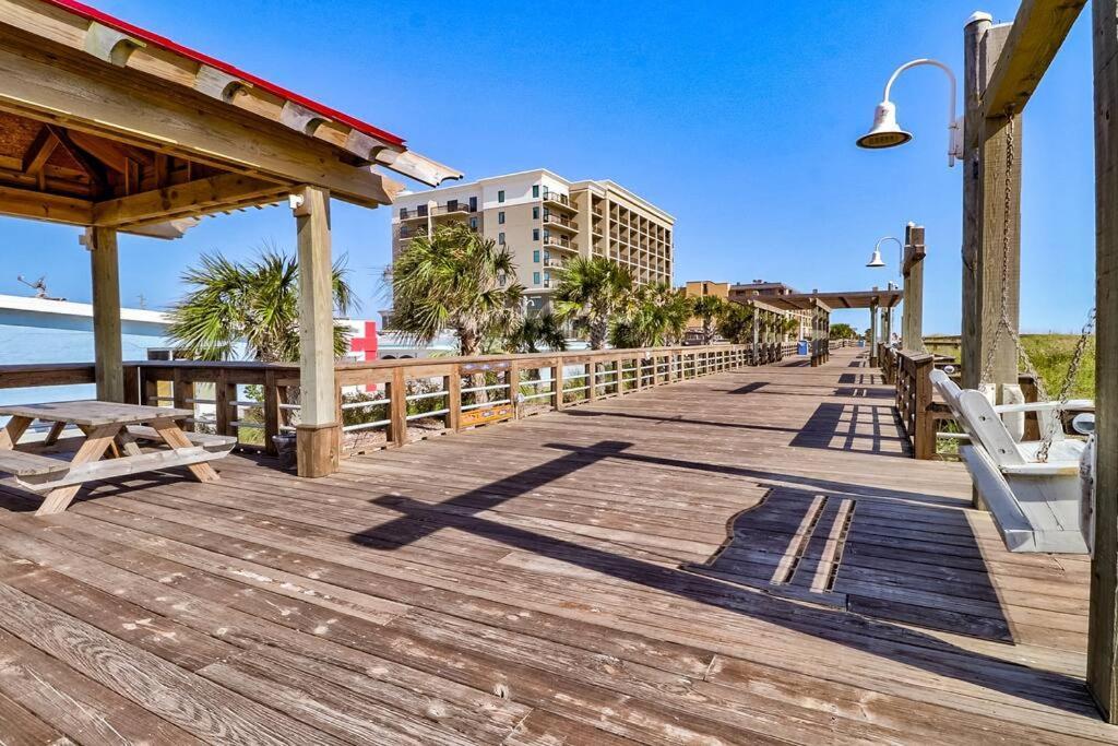 Oceanfront * Pool * Elevator * Boardwalk Carolina Beach Exterior foto